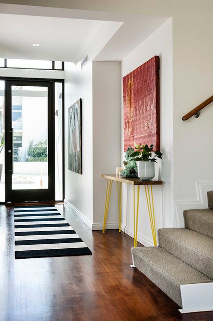 contemporary-entry