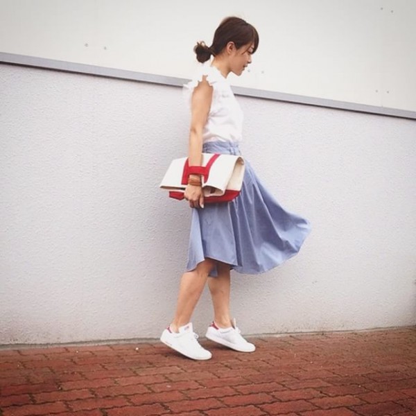 包括的 有毒 交通 スタンス ミス スカート コーデ Ninihokenn Com