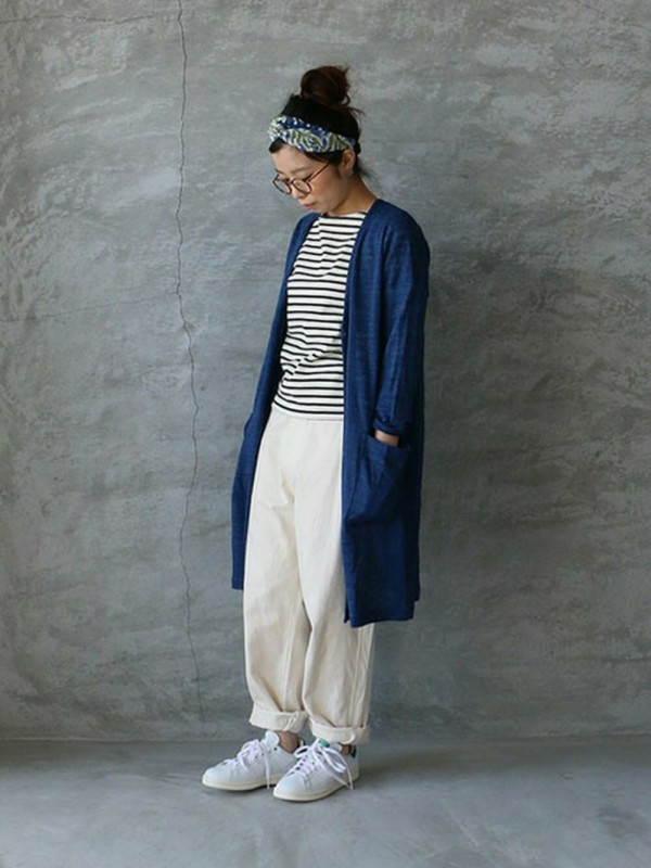 大人女子のための眼鏡コーデ特集 お洒落アイテム代表 丸めがね で雰囲気美人に Folk