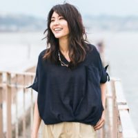 ゆったりシルエットで風通しよく♡ビッグサイズトップスを夏のおしゃれに♪
