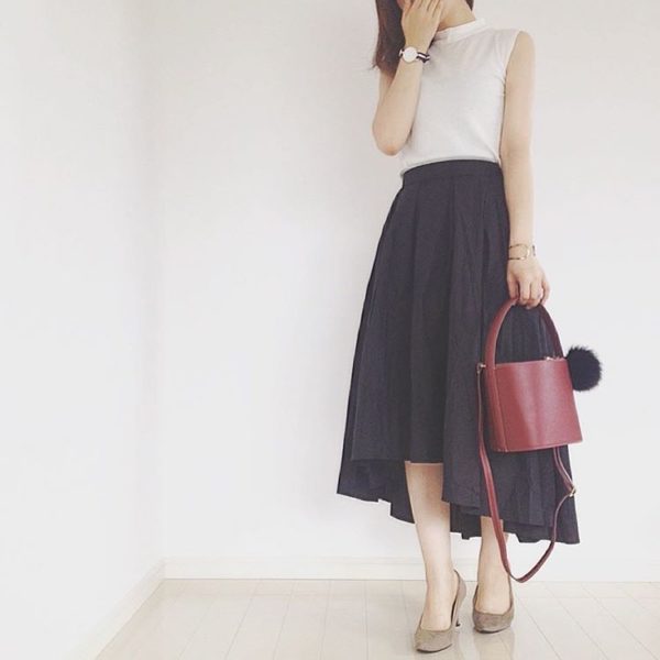 漆黒の貴婦人フィッシュテールスカート
