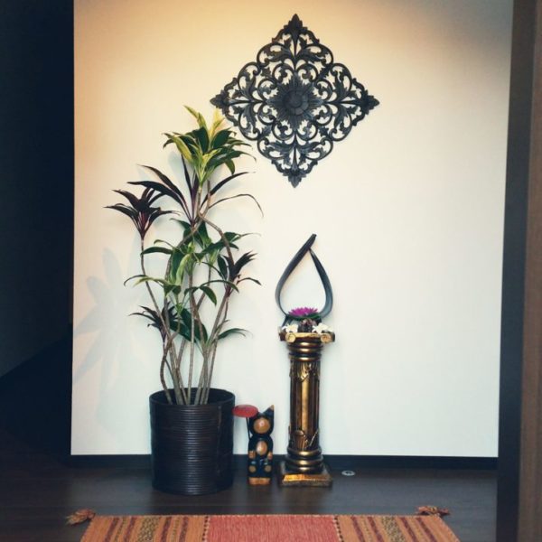 アジアンインテリア実例選 作るためのポイントや 100均アイテムもご紹介 Folk