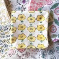 手元にうきうき春気分♪人の手のあたたかさを感じる「admi」のハンカチ♡