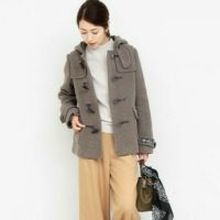 子供っぽいと敬遠していませんか？大人女性向けショート丈ダッフルコート着こなし術☆