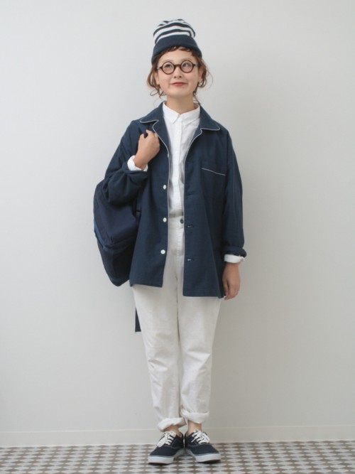 リラックス感がたまらない パジャマシャツで ゆるっと春コーデを楽しもう Folk