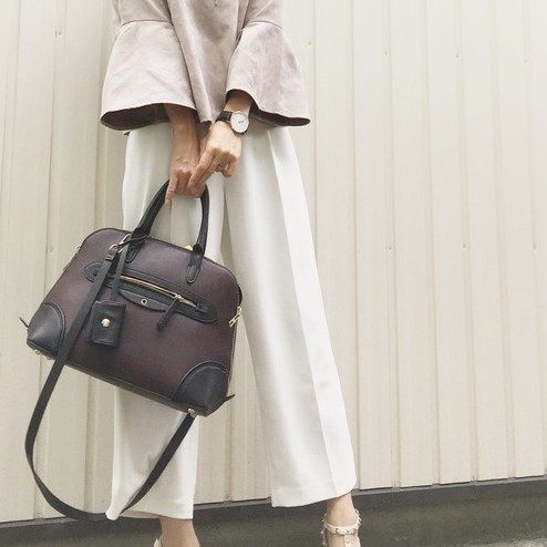 カラバリ豊富で大人気 春はユニクロのクロップドパンツで足取り軽やかに Folk