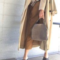 カラーもデザインも豊富！絶妙な丈感のUNIQLOのパンツで春の足元を軽くしよう♪