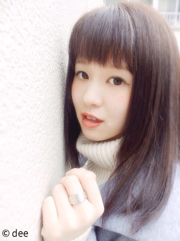 ヘア全体の長さがキレイに切りそろえられた王道のストレートヘアですね。毛先が軽く、若々しい雰囲気を感じられますね！