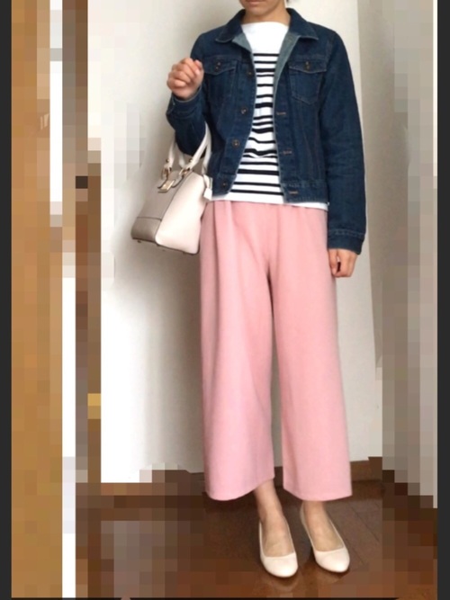 春のコーデに欠かせない ユニクロのプチプラデニムジャケットでカジュアルコーデを楽しもう Folk