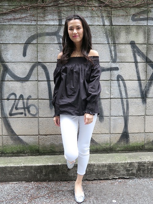 ホワイトデニムコーデ50選 さわやかな季節にぴったりなスタイルコレクション Folk