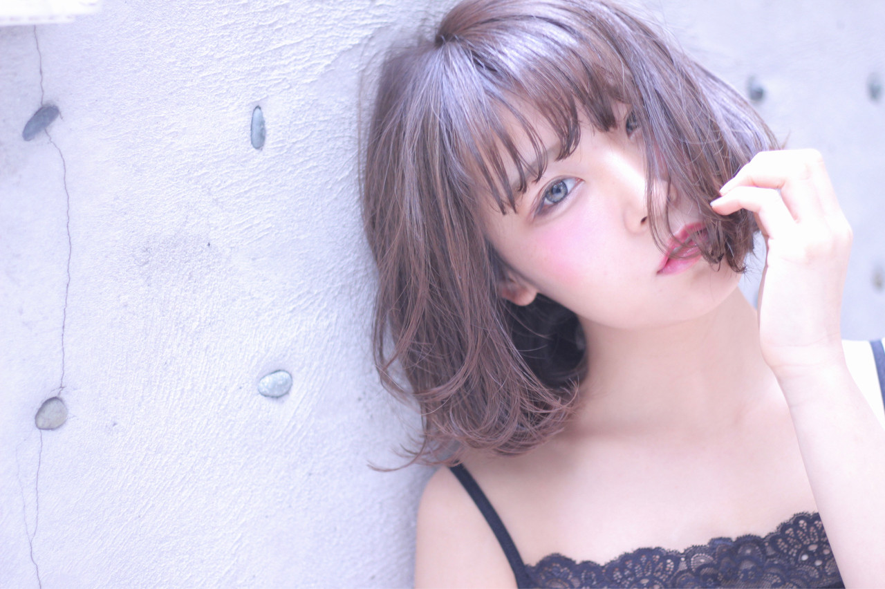 この春のトレンド キュートで元気な印象の外ハネヘアスタイル12選 Folk