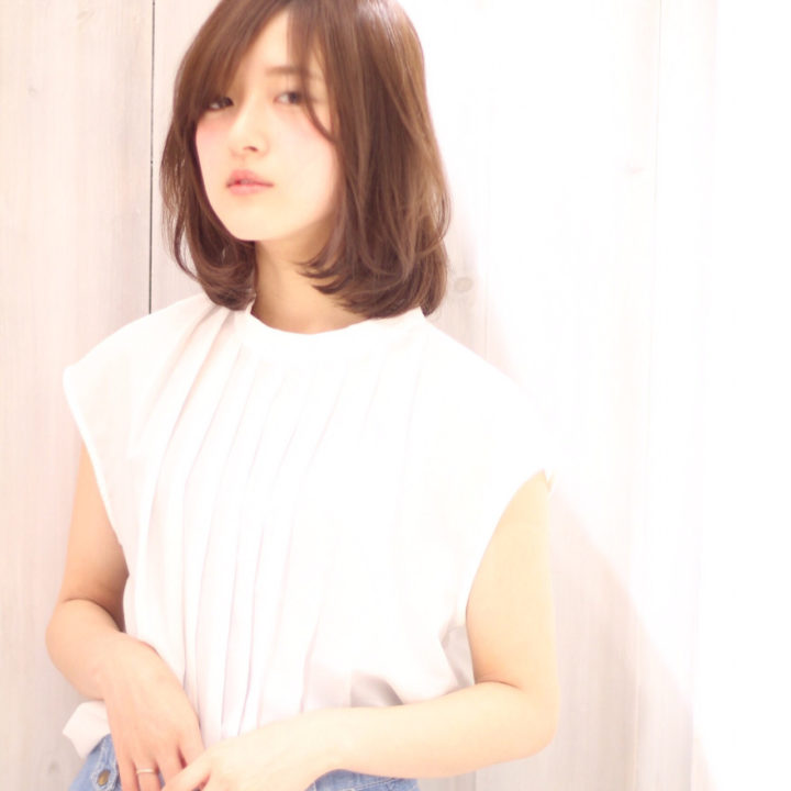 うざバングの進化系 チークバングで大人の魅力全開のヘアスタイルを手に入れよう Folk