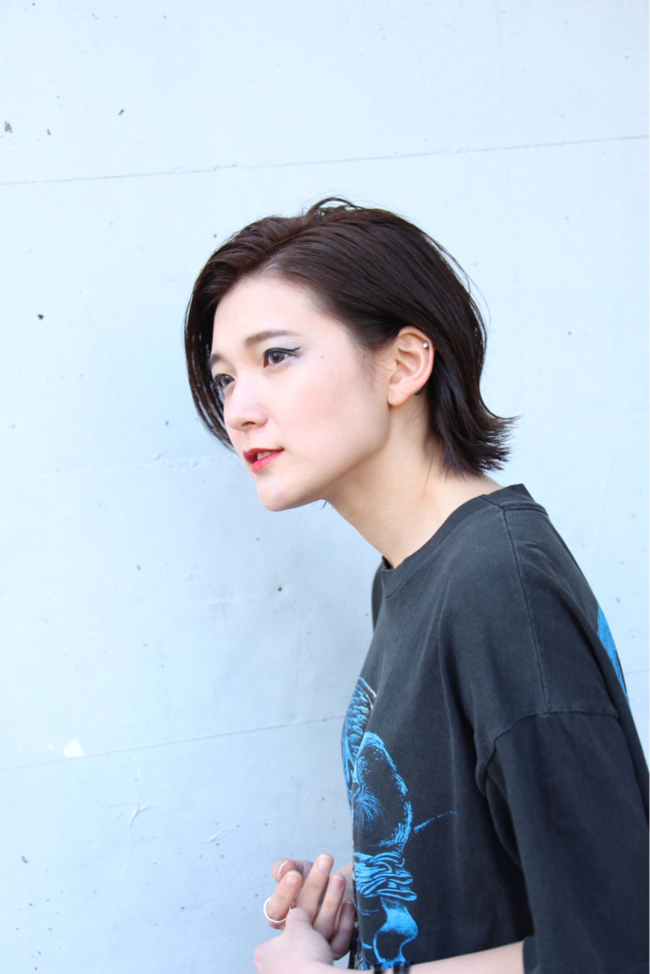 スタイリッシュなカジュアル ストリートヘアでおしゃれな等身大女子ヘアに Folk