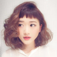 スタイリッシュなカジュアル・ストリートヘアでおしゃれな等身大女子ヘアに！