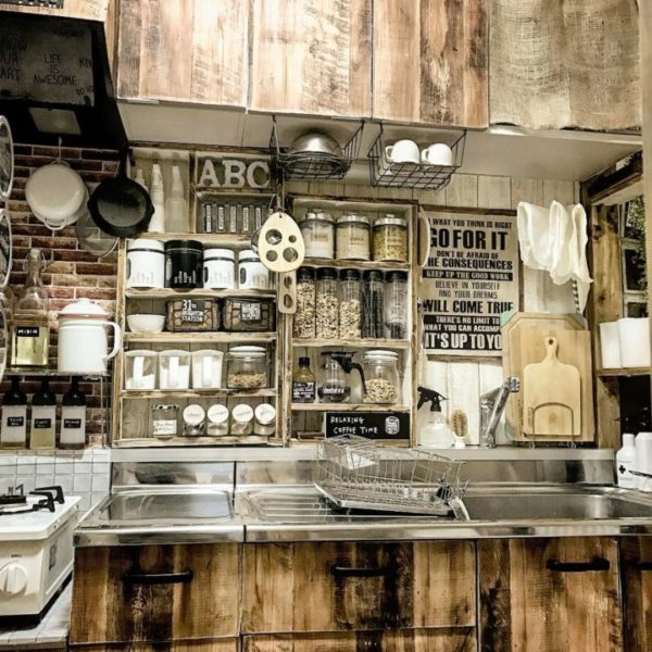 壁紙がお部屋の雰囲気をグッと変える 簡単diy壁紙インテリア特集 Folk