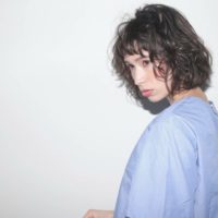 夏のヘアアレンジにも便利！ボブはちょっと強めのウェーブもおすすめ♡