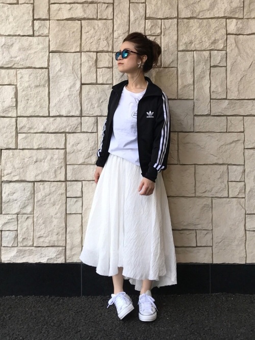 エイジレスな大人女子になる ヘルシー スポーティーなコーディネート特集 Folk