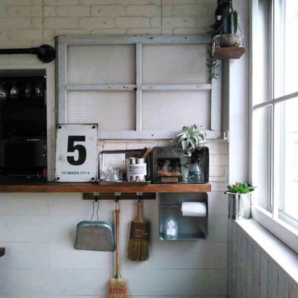 カントリー ナチュラル シャビーシックなどに合う 飾り窓や窓枠をdiyして楽しみませんか Folk