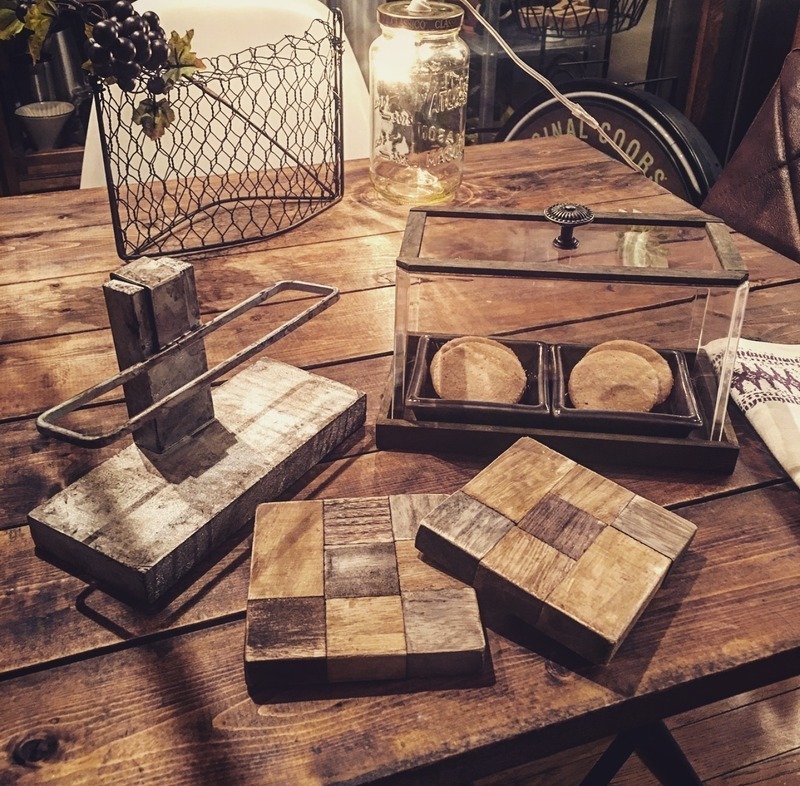 100均の木材を使ってヴィンテージスタイルのアイテムをdiy ペイントもこだわってみよう Folk