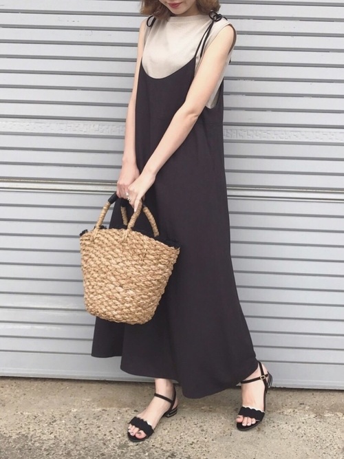 今年の夏もキャミワンピが大人気 キャミワンピはどう着るのがおしゃれ Folk