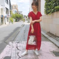 今シーズン注目の夏バッグ、クリアバッグと素敵コーデをご紹介！