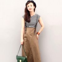 さりげないアクセントがおしゃれ トレンドのサスペンダーを使ったコーデをご紹介します Folk