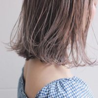 内巻きスタイルはもう古い！？今は外ハネスタイルが大人気♪