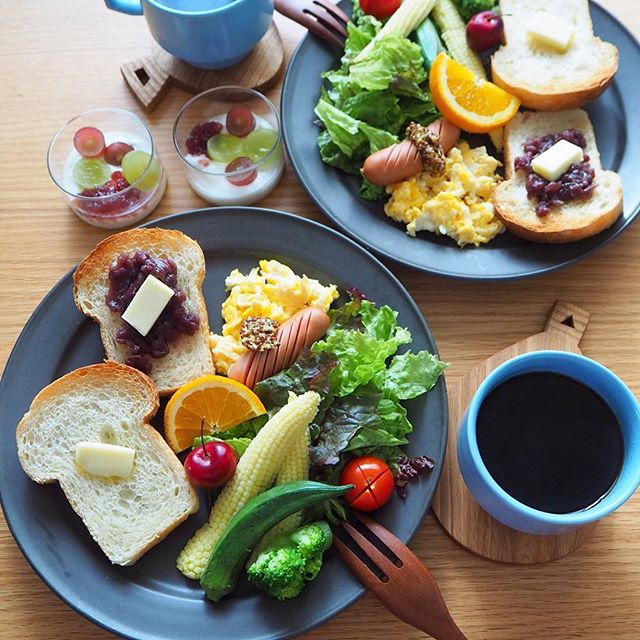 毎日の食事がもっと楽しくなる オシャレでシンプルな食器で作るインスタ映えするテーブルコーディネート18選 Folk