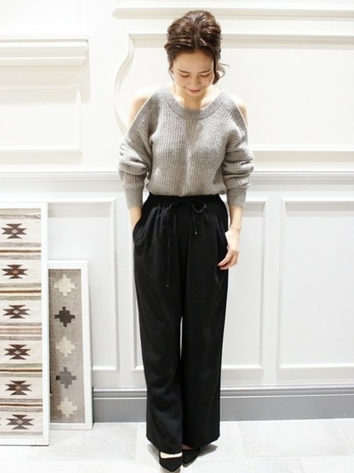 大人女子にぴったり シックで女っぷりの高い黒コーデ選 Folk