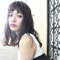 「ウェットヘア」15選！濡れ感を出した色っぽヘアスタイル♡