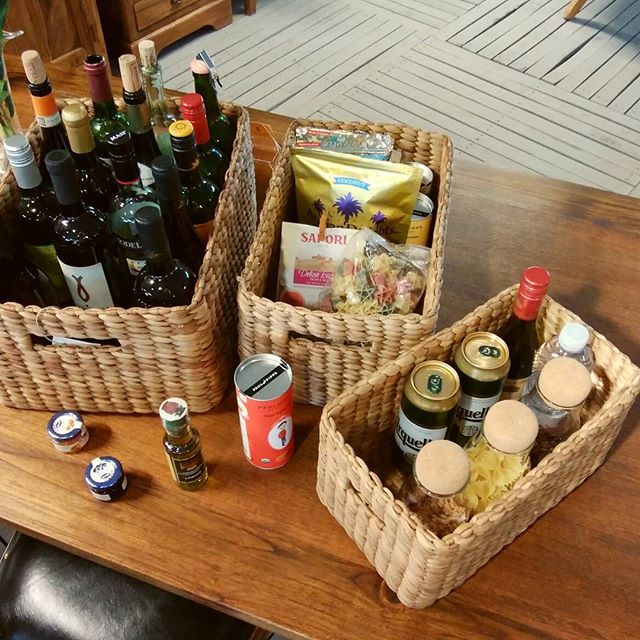 かごを使って収納上手と可愛さの両立を かごをおしゃれに使った収納術をご紹介 Folk