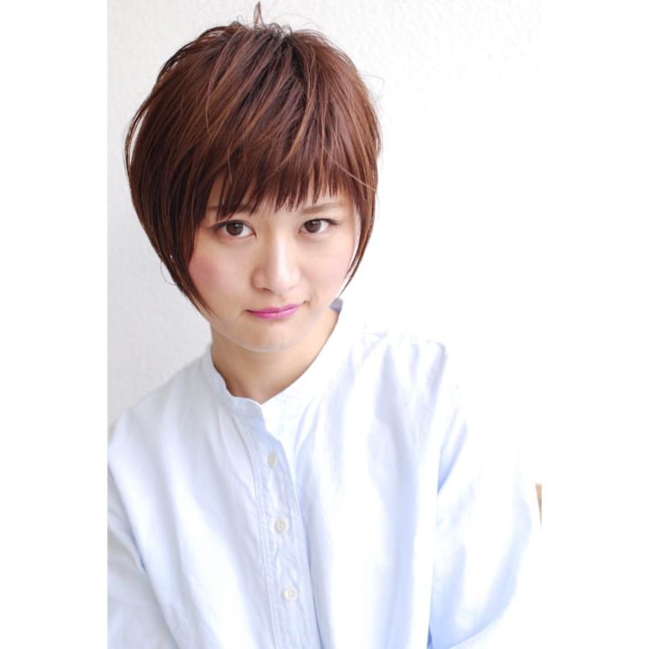 眉上バングがだんぜん今っぽい 大人女子におすすめのヘアスタイル48選 Folk