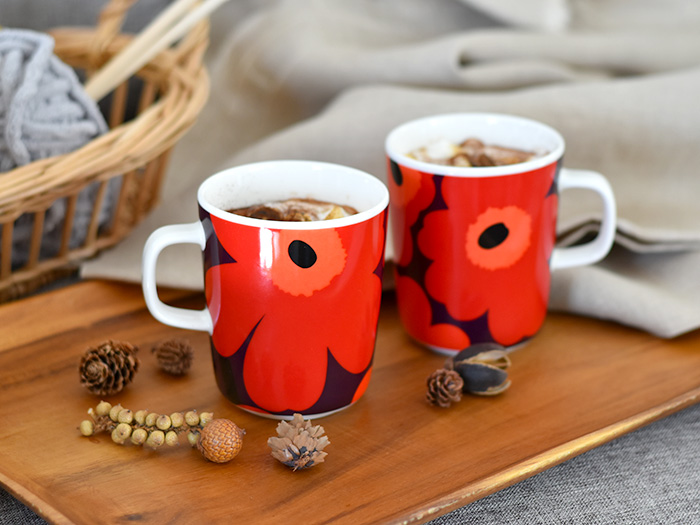 人気の北欧ブランド マリメッコのマグカップ ラテマグで華やかに Folk