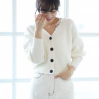 抜群の着回し力！大人キュートなきれい目カーディガンで作る、春一番のOutfit♡