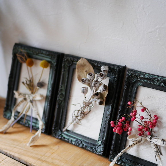 セリア キャンドゥ ダイソー アイテムを使って 高級感あふれる植物標本風アイテムを作ろう Folk