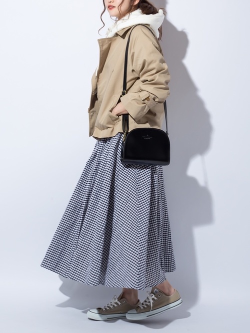 Gu ユニクロetc この春欲しいパーカー 大人女子も取り入れやすいパーカーコーデ集 Folk