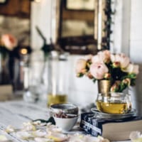 ブレイクタイムを優雅に！植物を使ったテーブルコーディネートのアイディア
