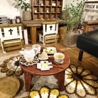 レトロでかわいい！花モチーフで春のインテリアコーディネートを楽しもう