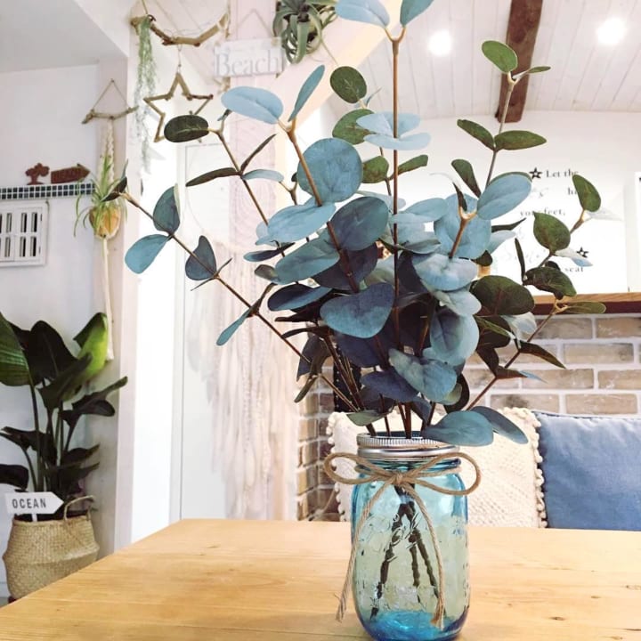 お手入れ要らず フェイクグリーンの素敵で簡単な飾り方 Folk