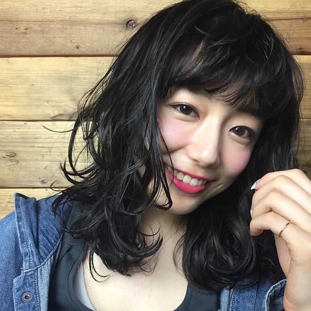 ボブは ぱっつん が断然おしゃれ トレンド感抜群で大人女子にもオススメ Folk