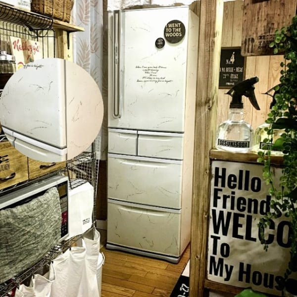 冷蔵庫をリメイクしてもっと素敵に カッティングシートやペイントのdiy実例集 Folk