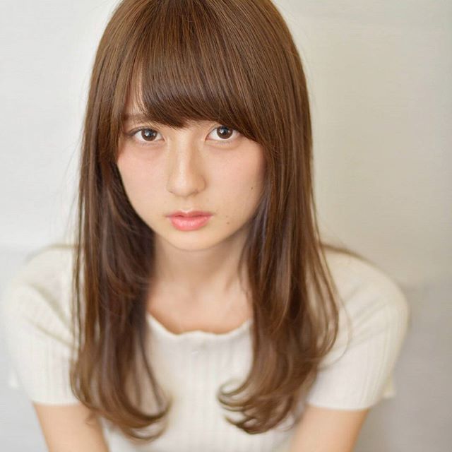 セミロングはレイヤーで軽快に おすすめのレイヤーセミロングをご紹介します Folk