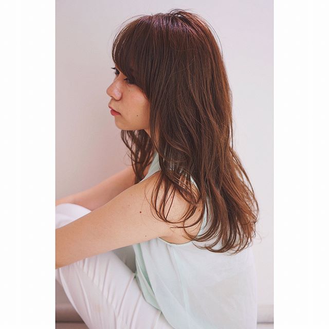 セミロングはレイヤーで軽快に おすすめのレイヤーセミロングをご紹介します Folk