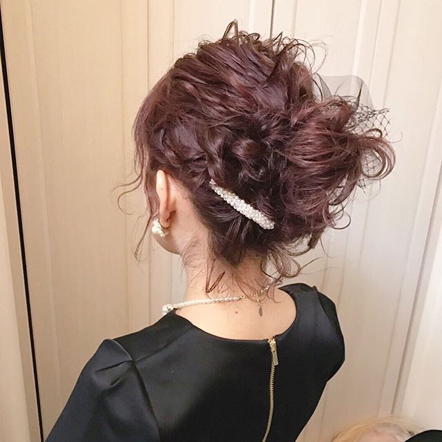 ロープ編みのやり方と様々なスタイルをご紹介 デイリーからパーティまで使えるヘアアレンジ特集 Folk