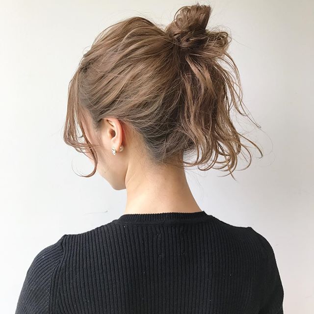 簡単なまとめ髪でサッと可愛く 時短でできる人気アレンジを一挙ご紹介 Folk