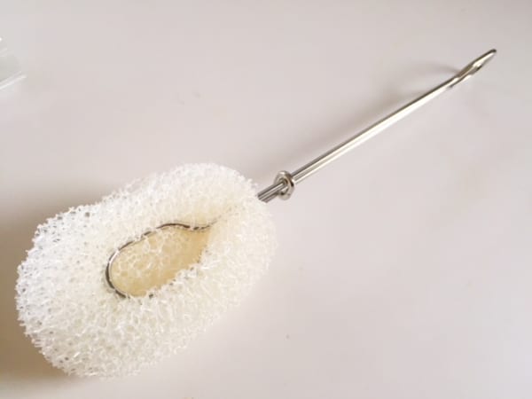 連載 トイレ掃除が快適に 使い捨てトイレブラシを100均で実現 Folk