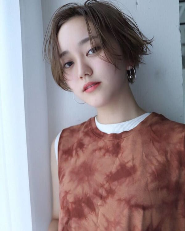 レングス別 外ハネヘア特集 毛先をアレンジしてキュートなトレンドヘアに Folk