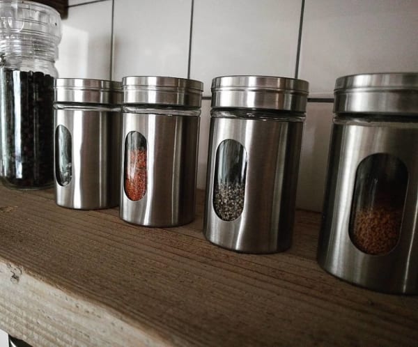 スパイスボトルは100均で 容器を揃えて快適に料理を楽しもう Folk