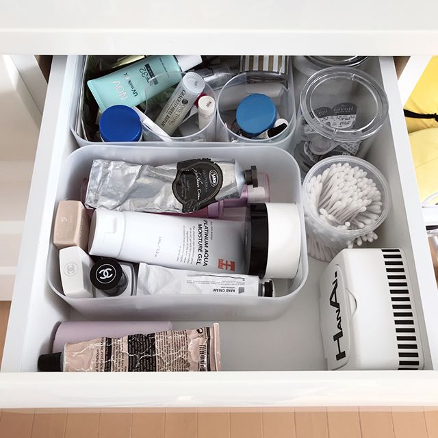 メイクアップが捗りやすい ちょっとした工夫で便利になる化粧品収納 Folk