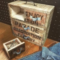 便利な素材として人気急上昇♪サドルバンドでカッコいいアイテムをDIY！
